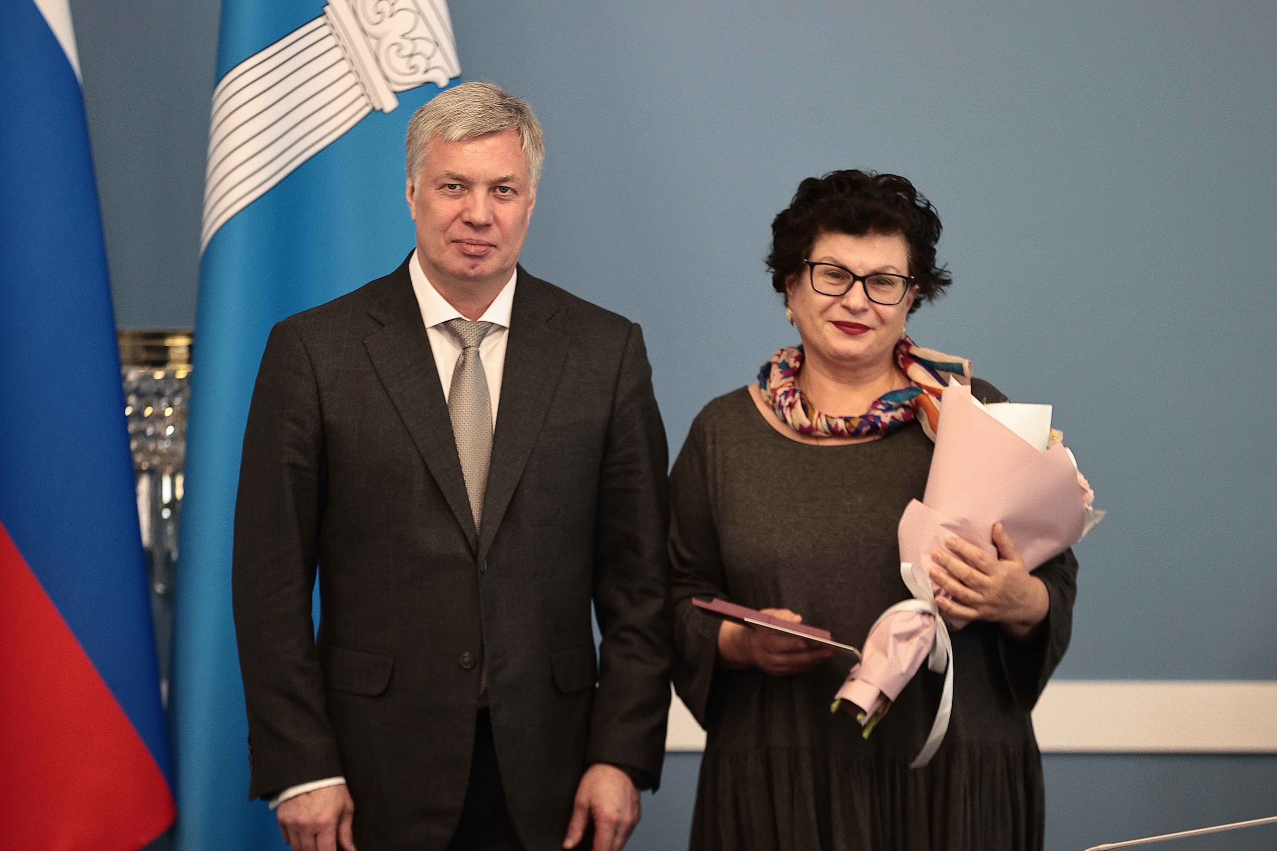 Наталье Челокиди вручили нагрудный знак «Отличник финансовой работы»